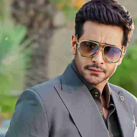 Faysal Quraishi Age, Wife, Height, Dramas, Children & More