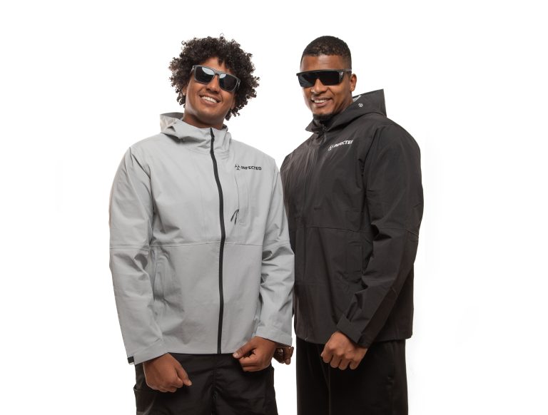 How Different Jacket Fabrics Affect Comfort, Warmth, and Breathability